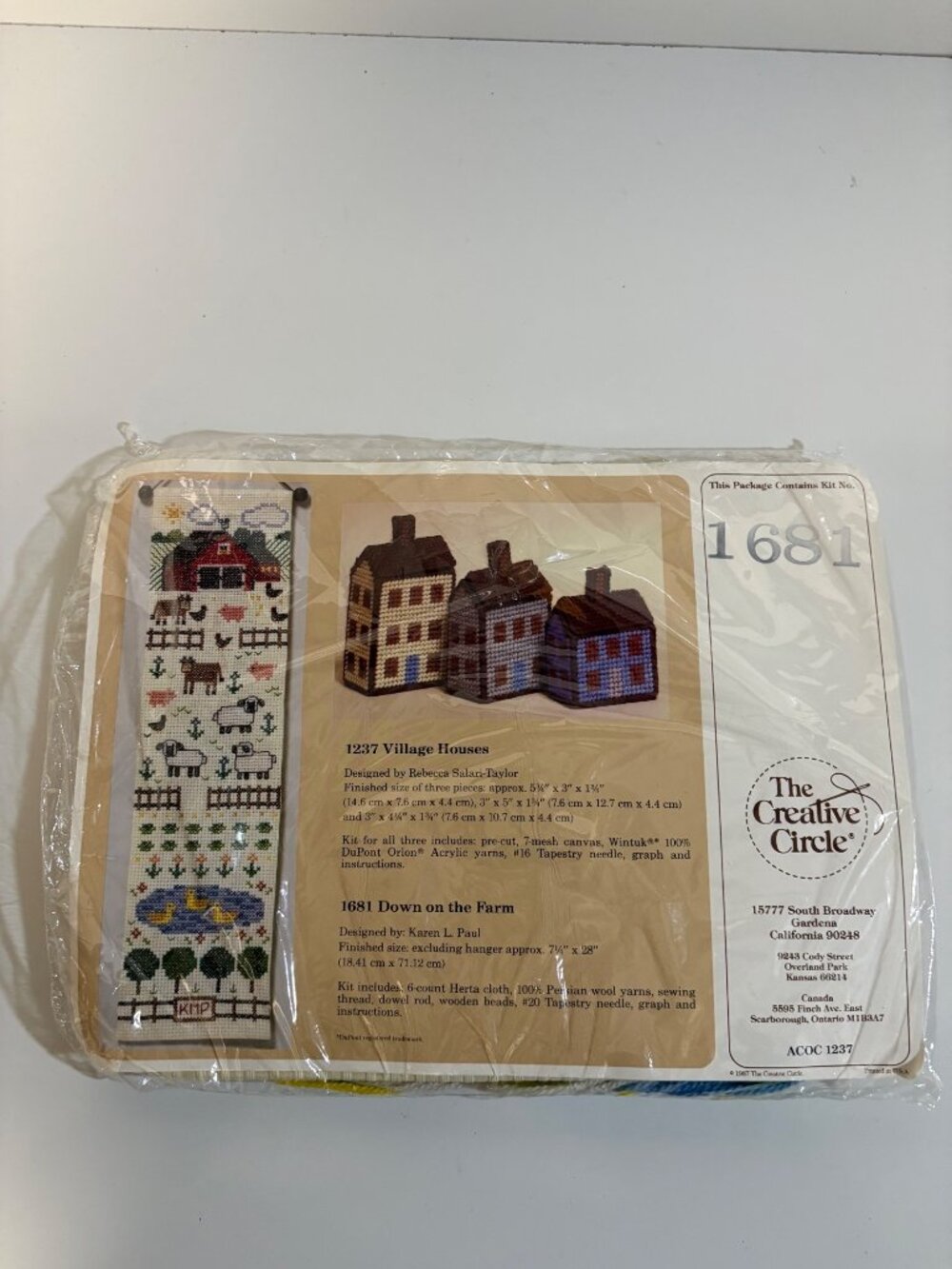 The Creative Circle 1681 Down on The Farm Stitch Hanger Kit 1987 Sealed